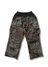 DYSTOPIAN CAMO SWEAT PANT