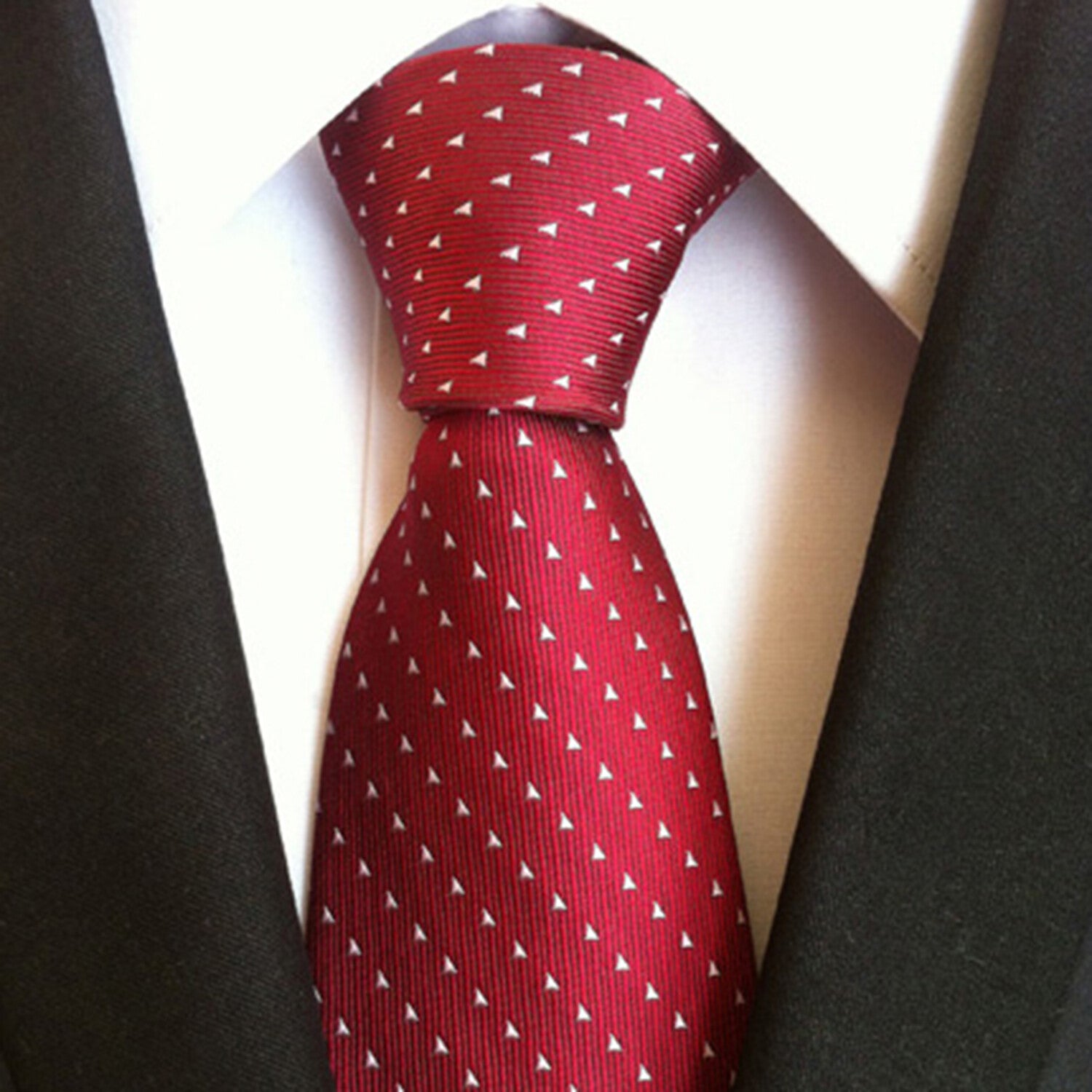 Formal Men's Necktie // Red & Silver Micro Triangle