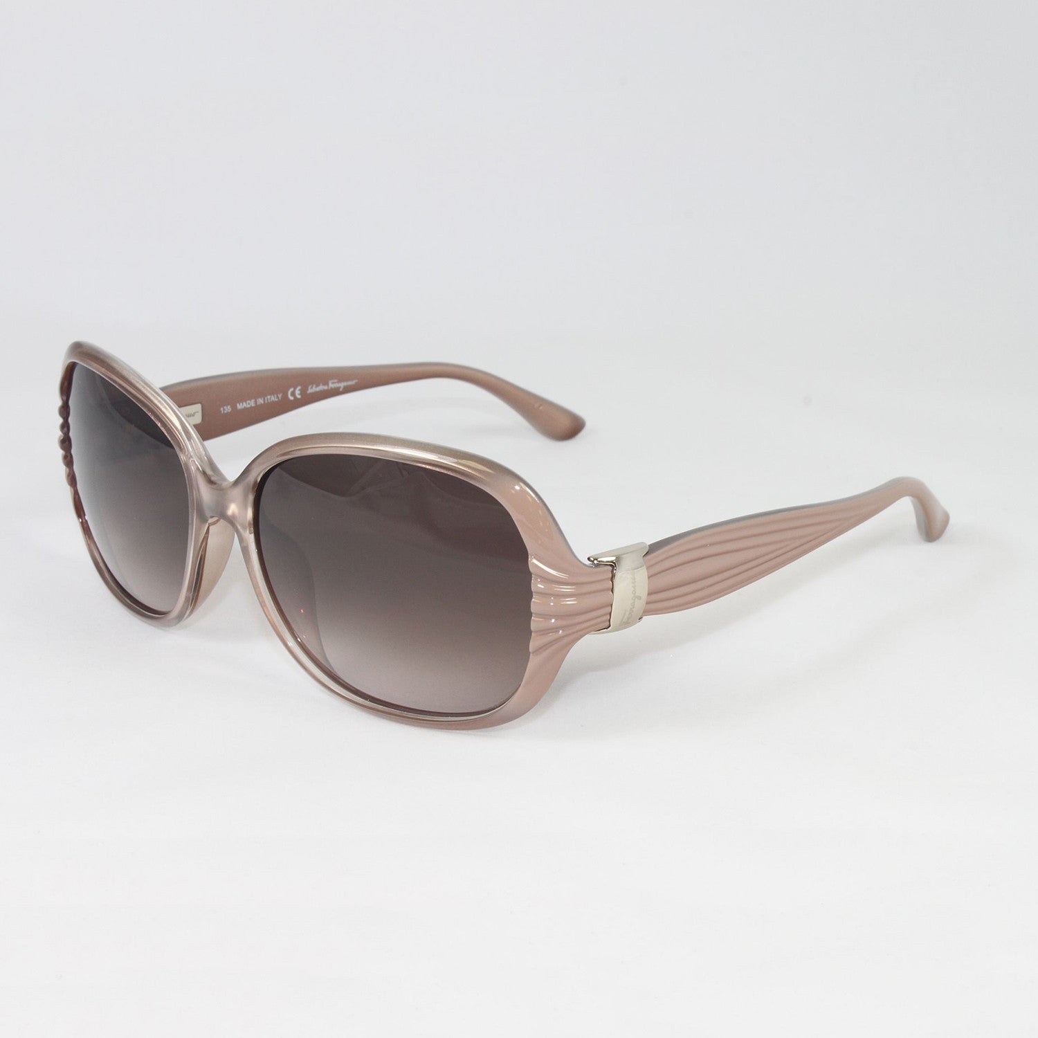Ferragamo // Women's // Suns SF648S/663 // Pearl Rose