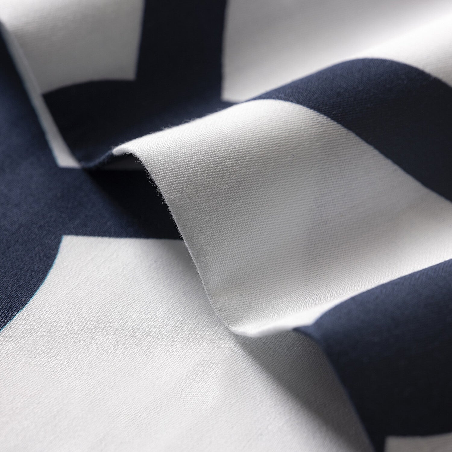 Chain Link Allover Printed Sheet Set  // Navy