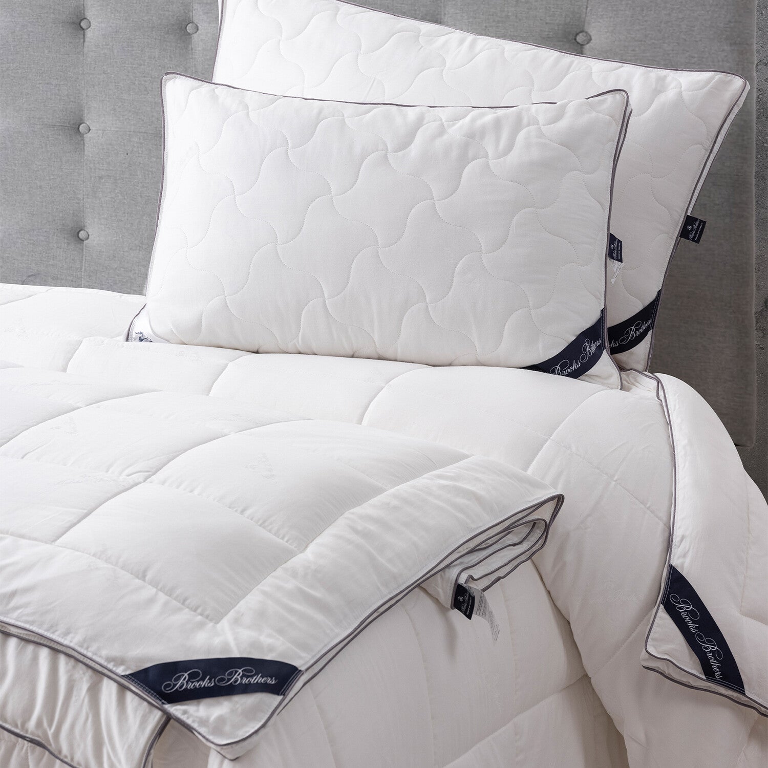 Brooks Brothers Bamboo Quilt